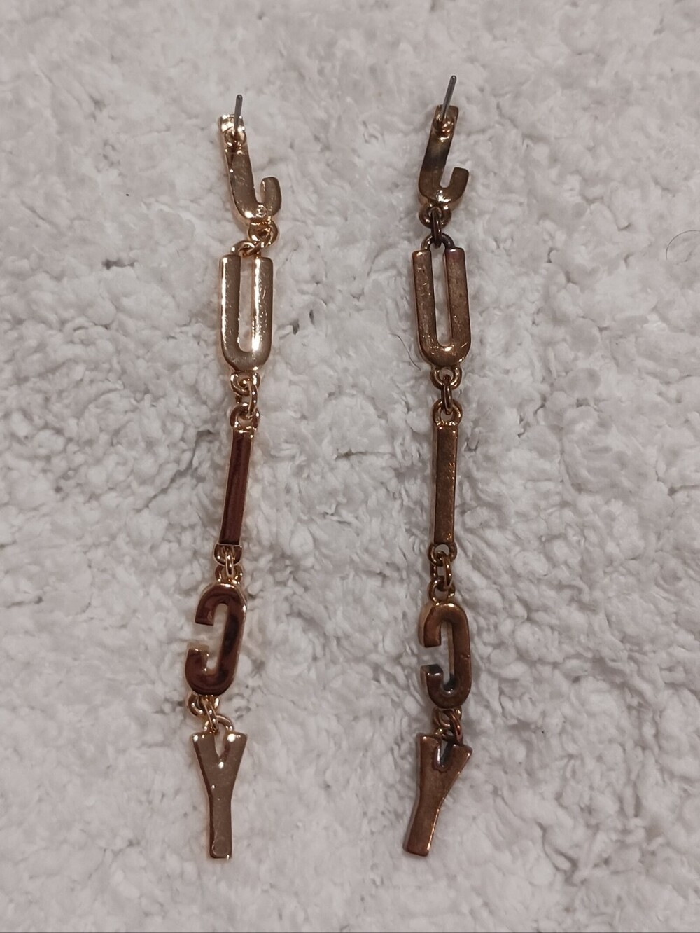Daivd Yurman Drawstring Pouch & JUICY Couture Dangle Earrings - Picture 4 of 12